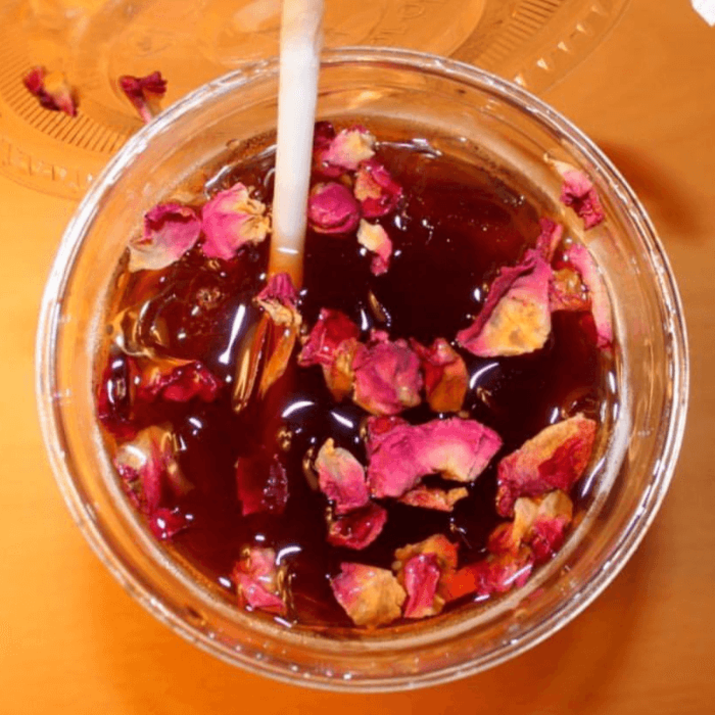 Rose Chai (Iced).