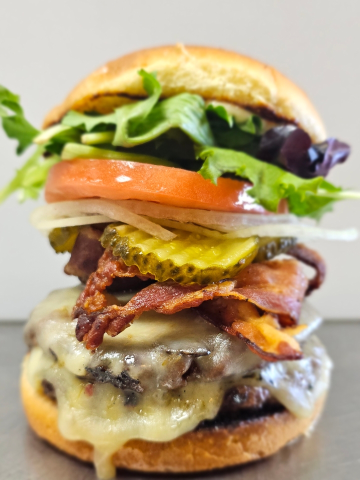 Bacon Cheeseburger.