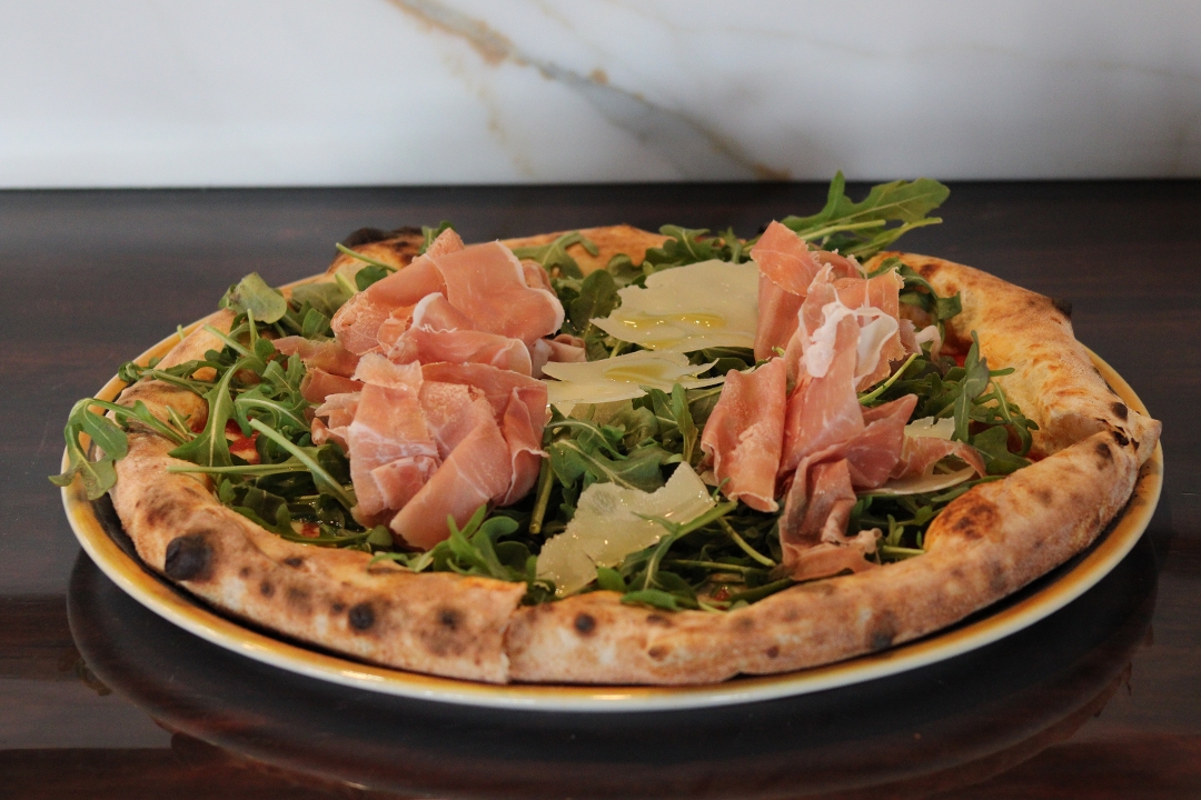 E Che Pizza.