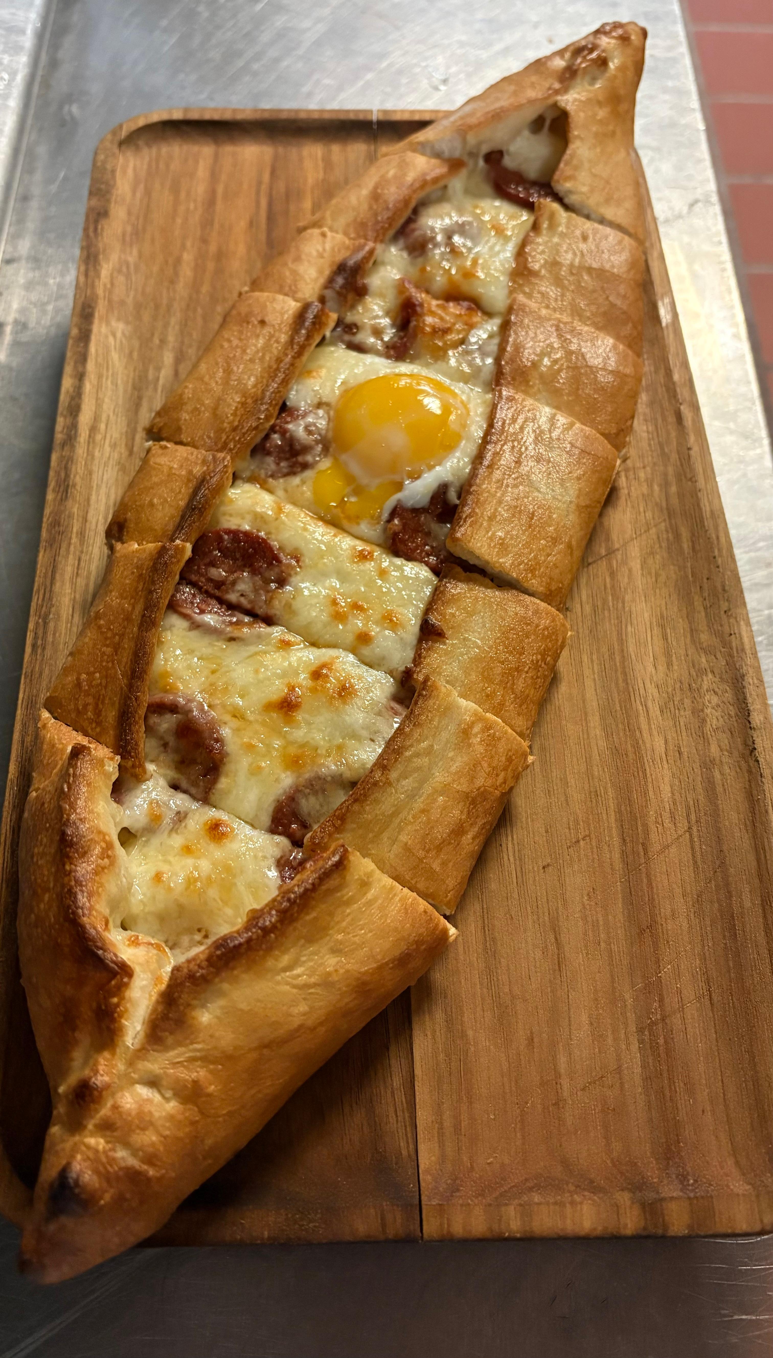 Pide with Sucuk.