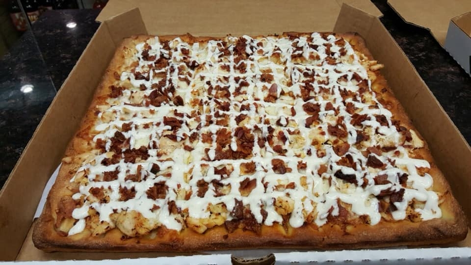 16" SICILIAN CHICKEN BACON RANCH PIZZA.
