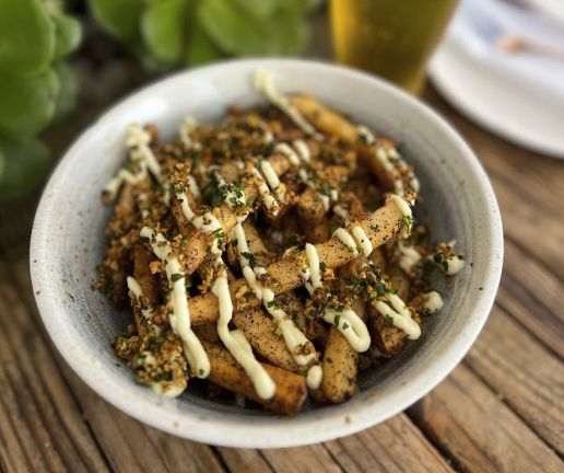 Toum Fries.