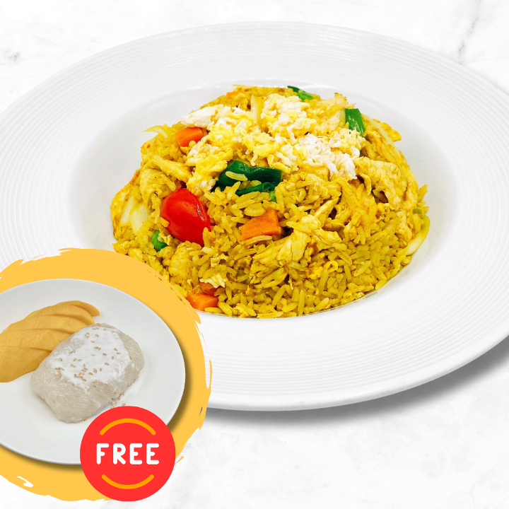 Yellow Curry Fried Rice (with FREE Mango with Sticky Rice).