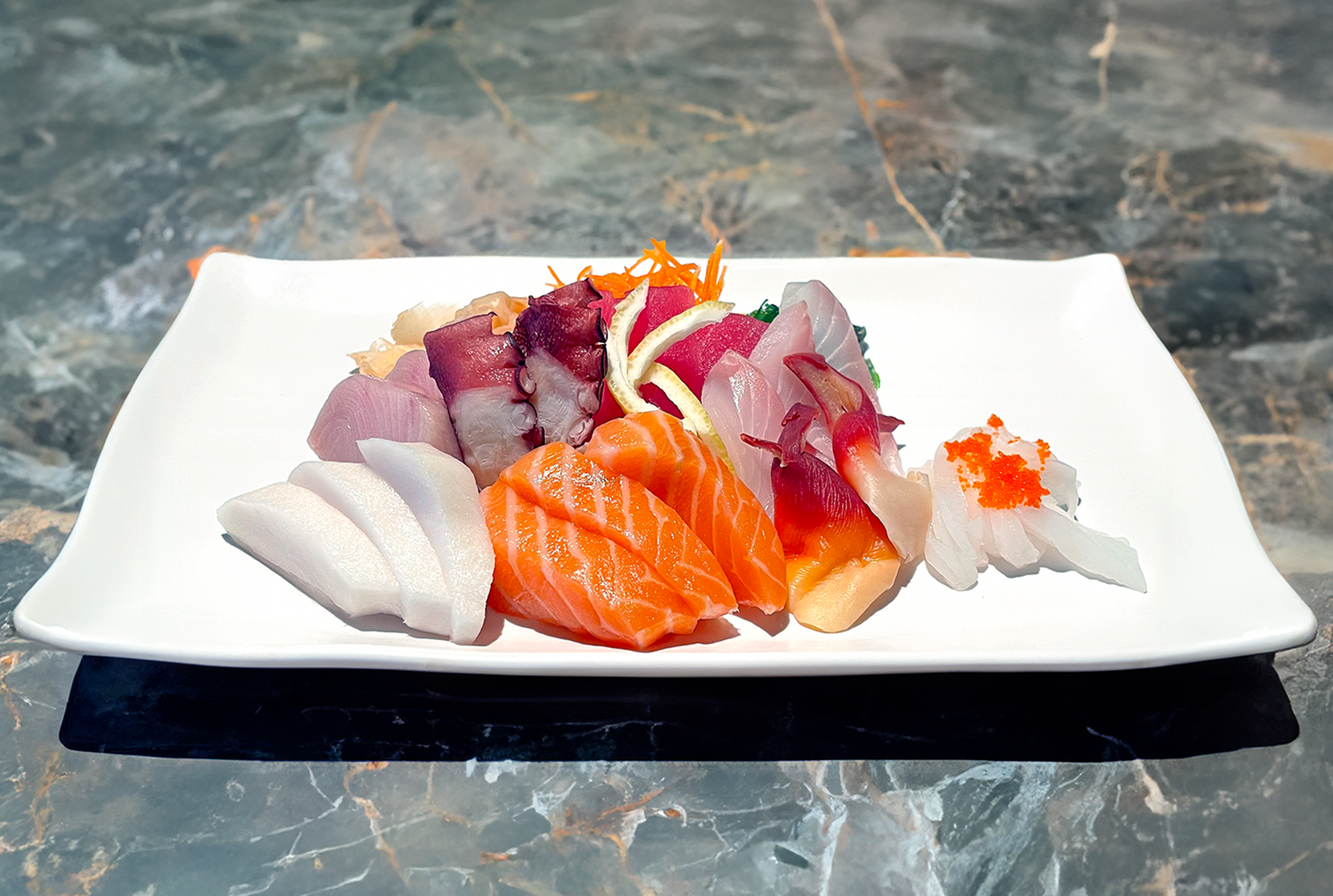 Sashimi Combo.