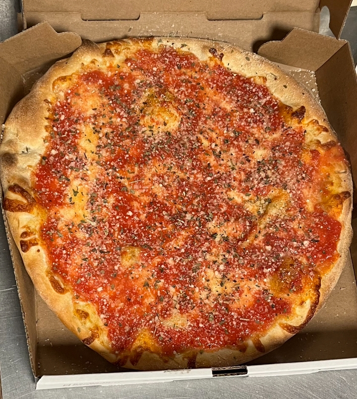11" Grandmaa Pizza.