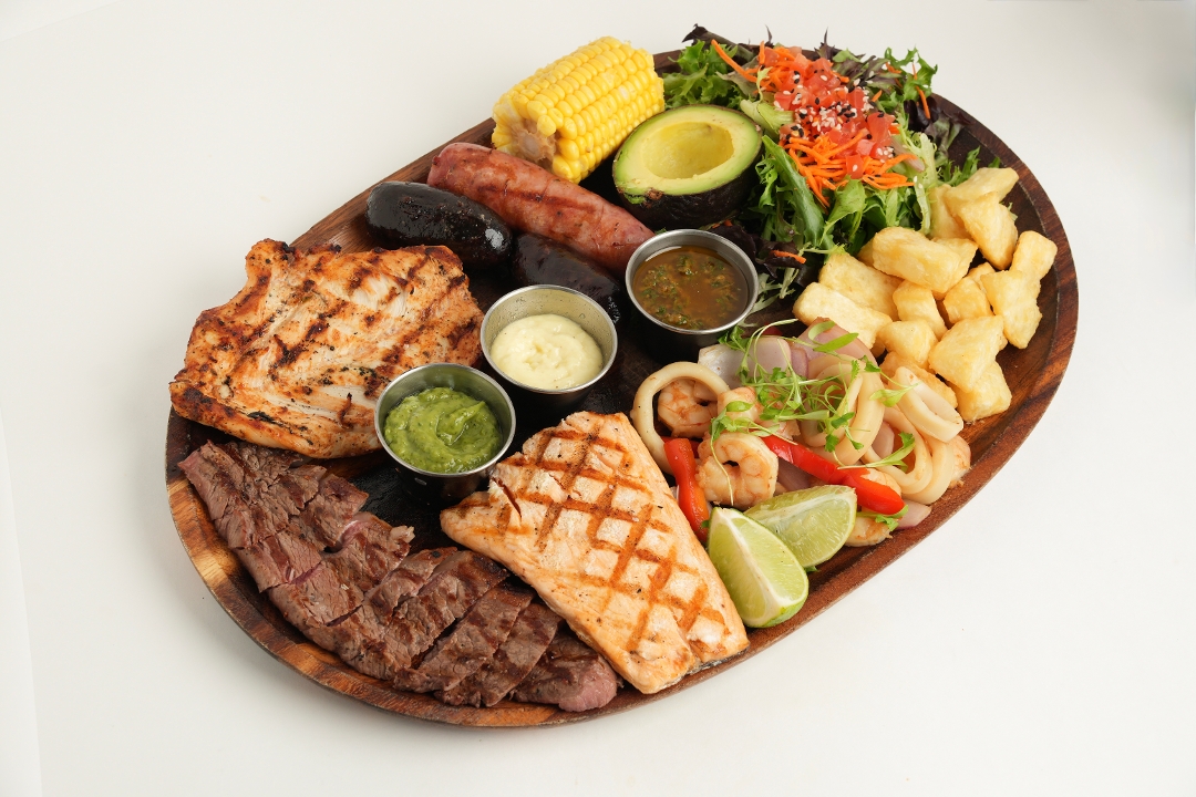 Parrilla Surf and Turf (for 2).