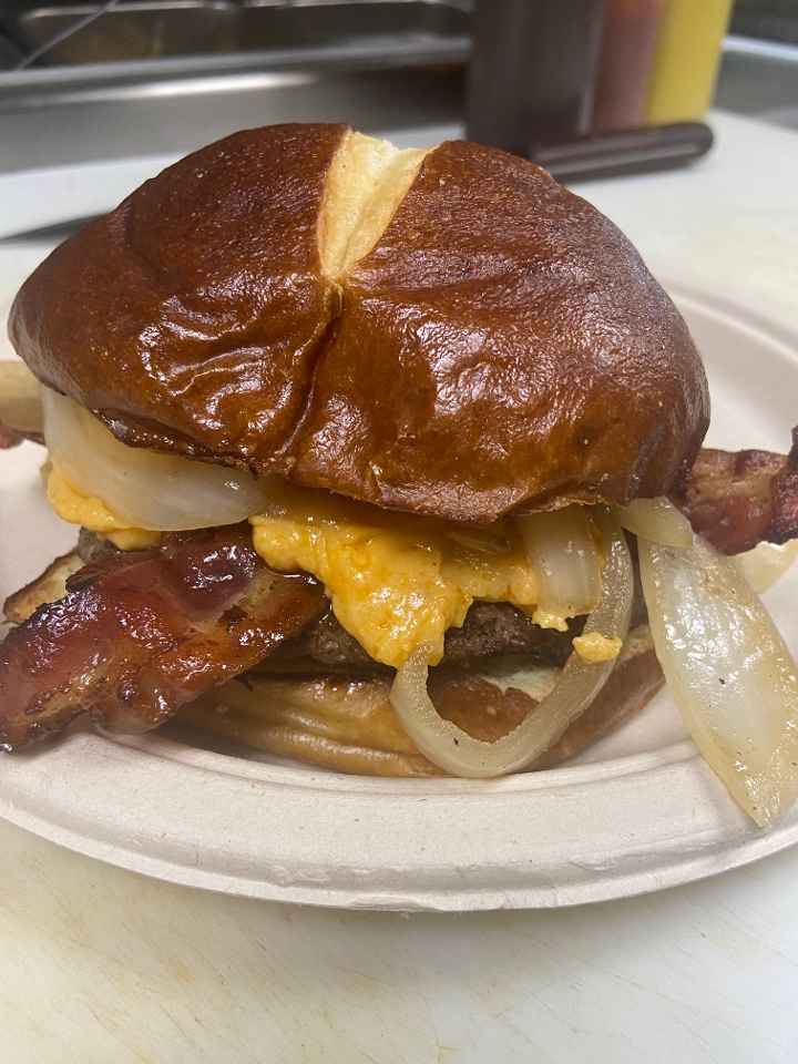 Boss Aug Burger **.