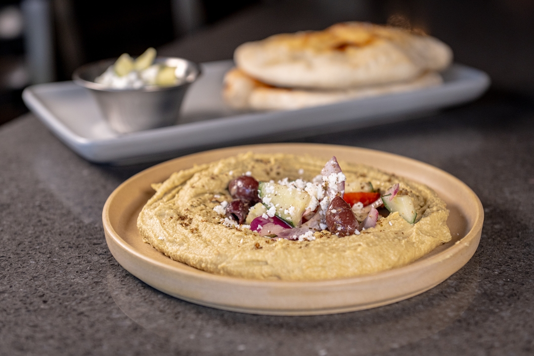 GREEK HUMMUS & TZATZIKI gfo/vg.