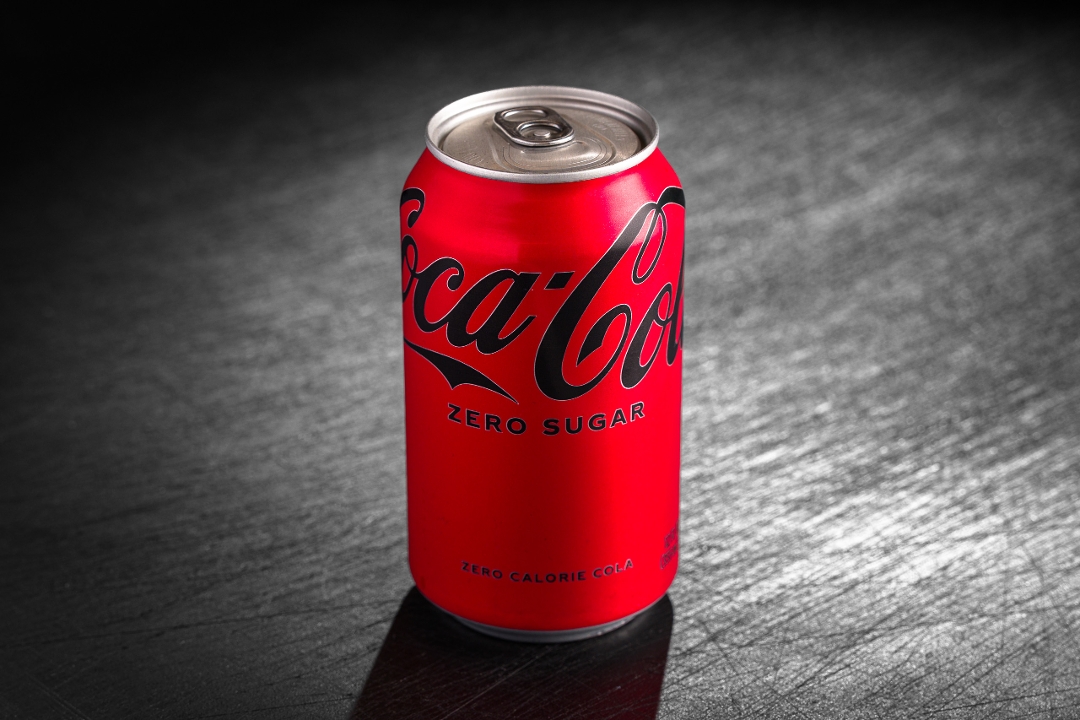 COKE ZERO.