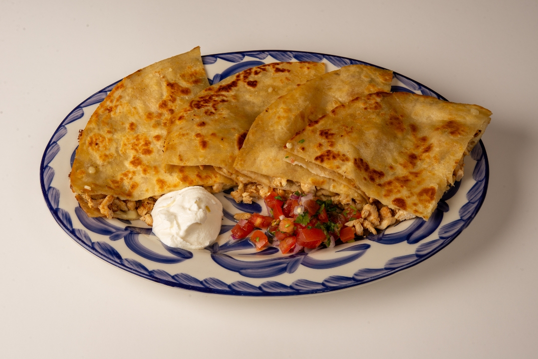 La Grande Quesadilla.