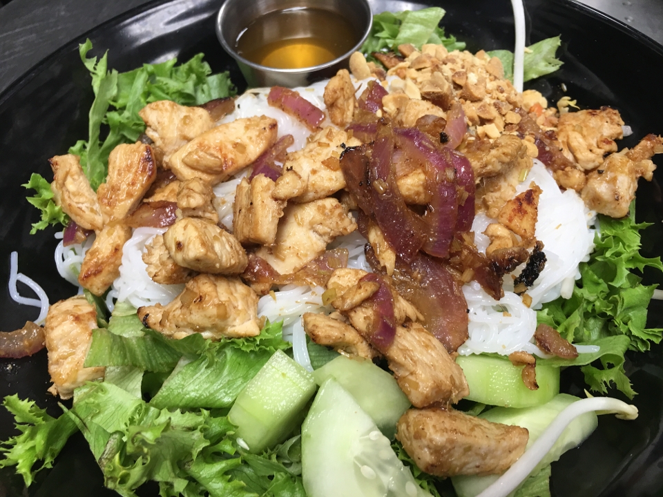 VS LEMONGRASS CHICKEN.