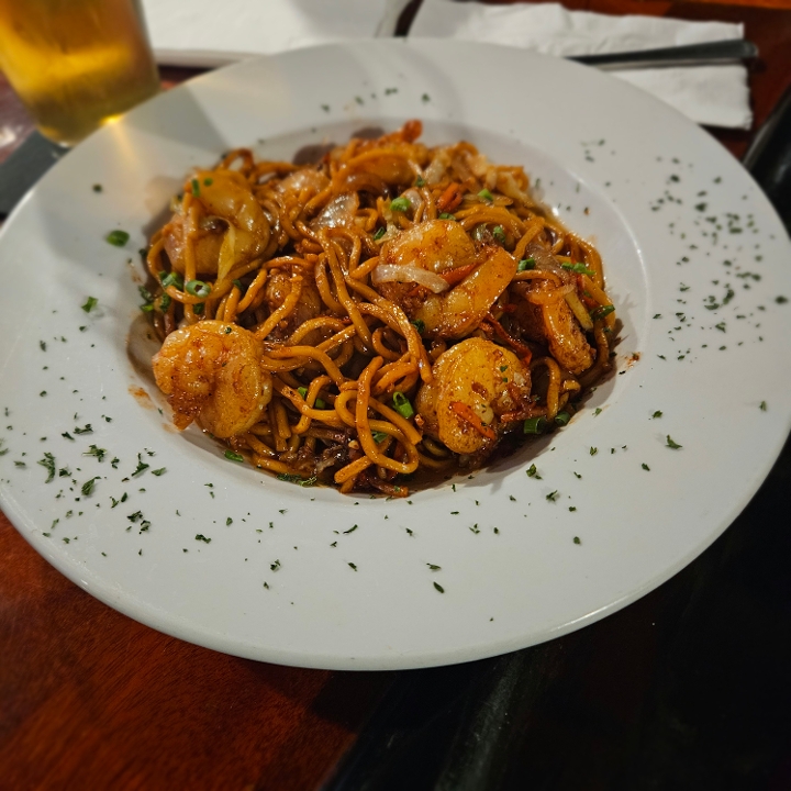 Classic Lo Mein.
