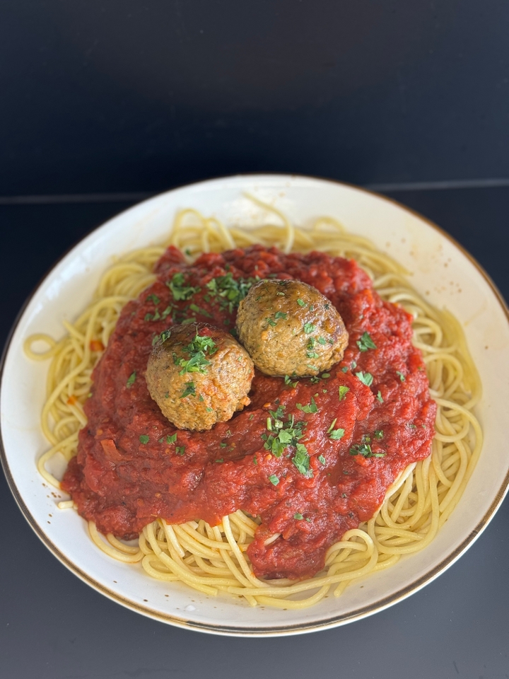 Spaghetti with Meatballs*.