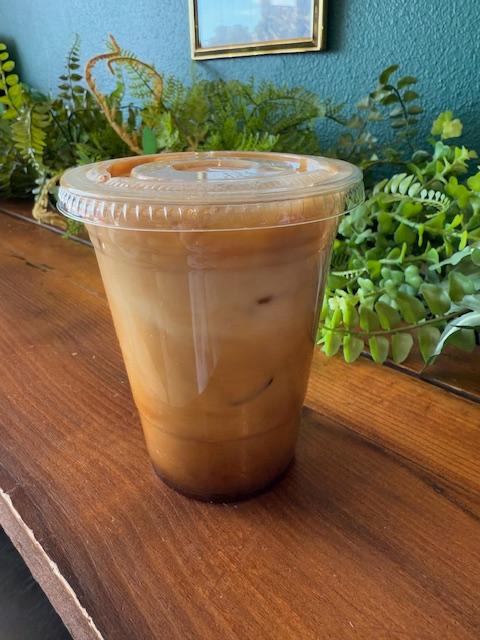 SALTED CARAMEL LATTE.