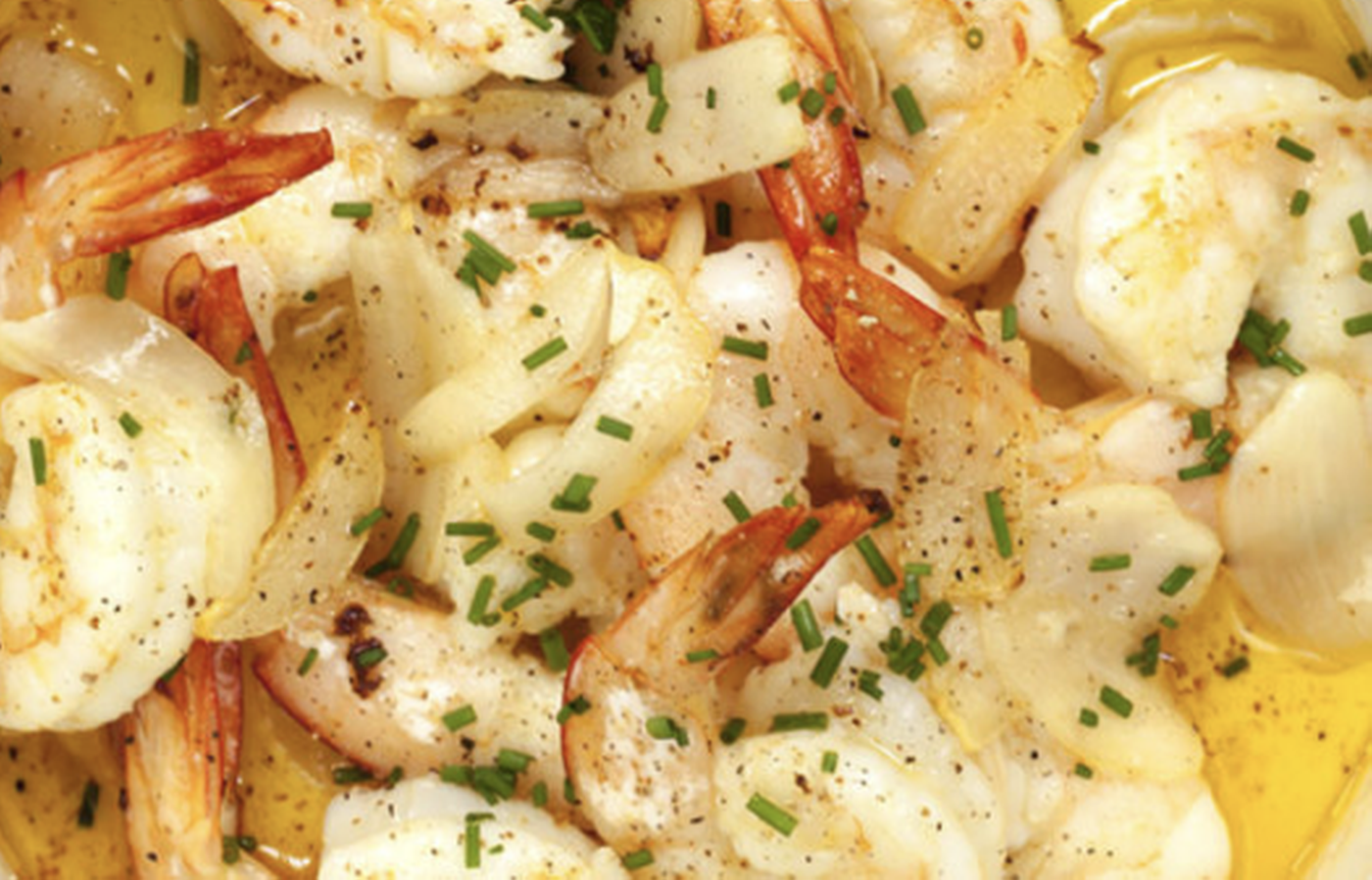 Shrimp & Chicken in Garlic Sauce Dinner.