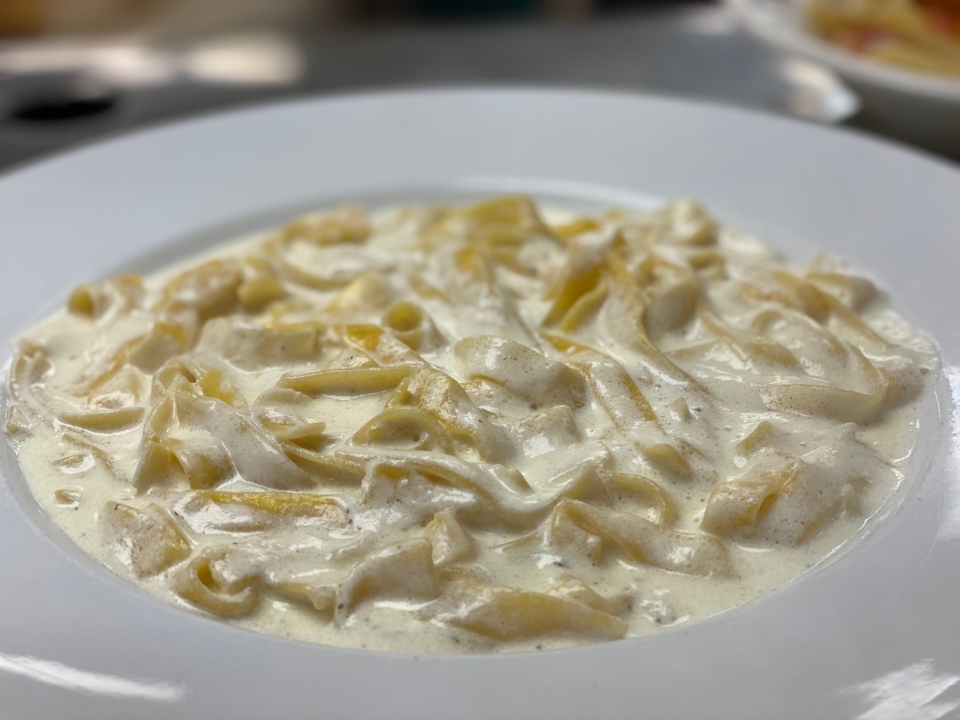 Fettuccine Alfredo.