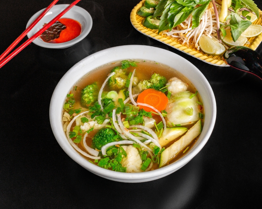 P11. Vegetables Tofu with Fried Onion - Chay (M).