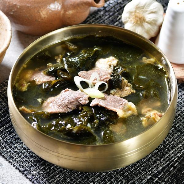 BEEF SEAWEED SOUP.