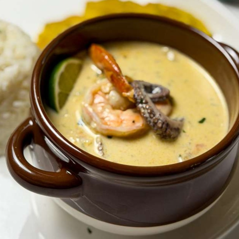 Encocado de Mariscos.