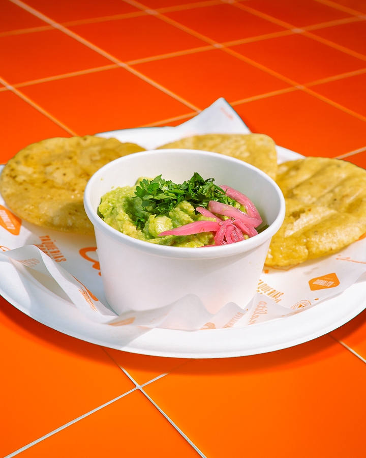 Guacamole & Tostadas.