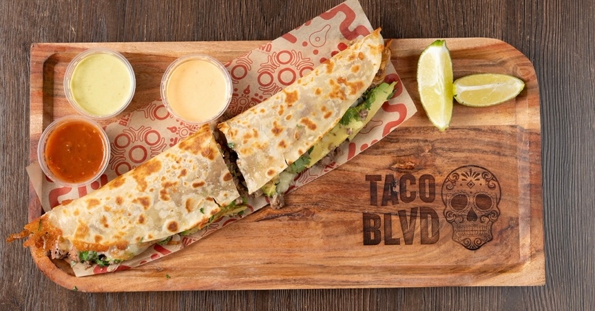 Taco 12" Campechana Machete.