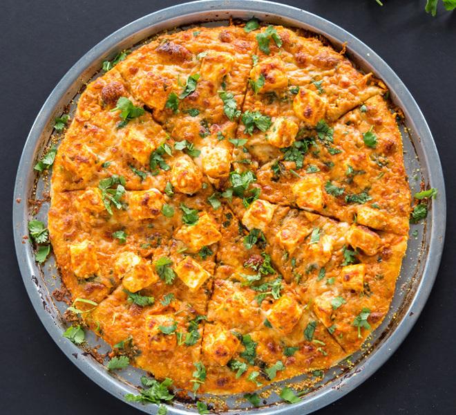 Butter Paneer Pizza.