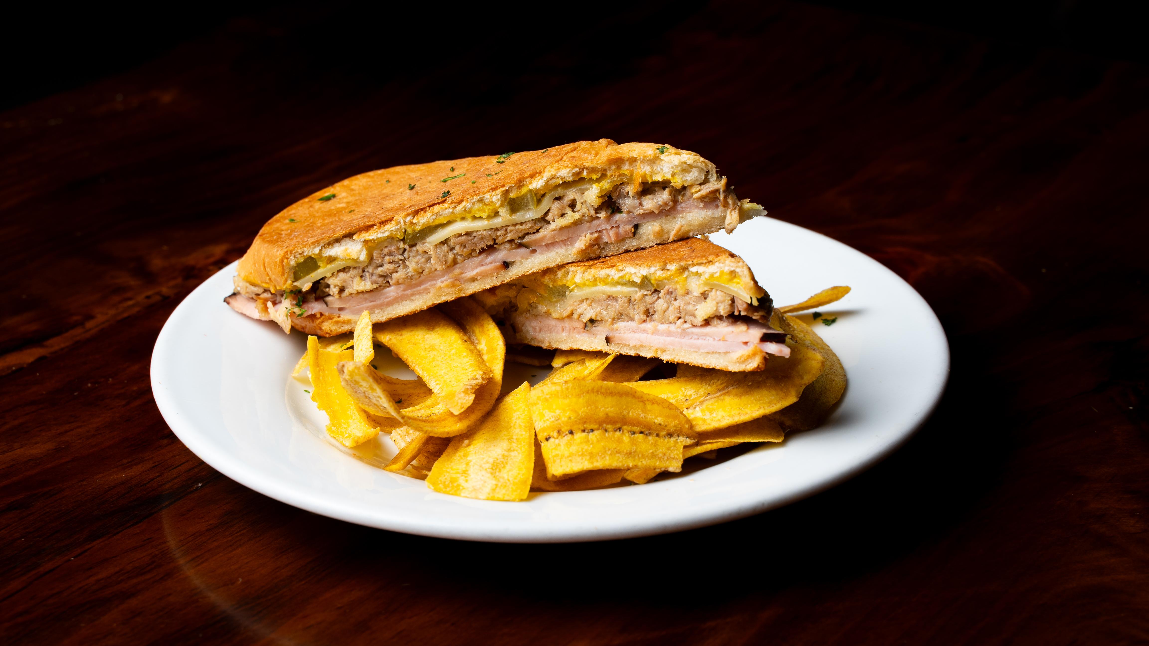 Cubano Sandwich | Traditional Cuban Sandwich.