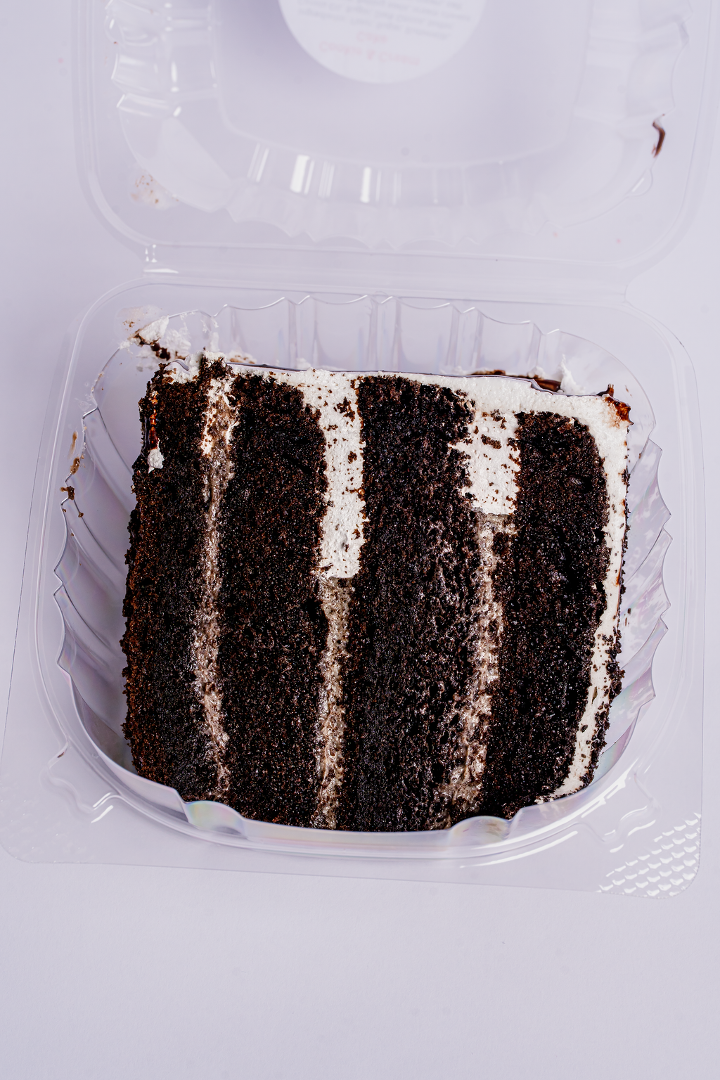 Cookies & Cream Cake.