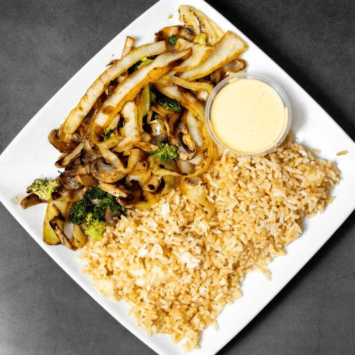 Vegetable Deluxe Entrée.