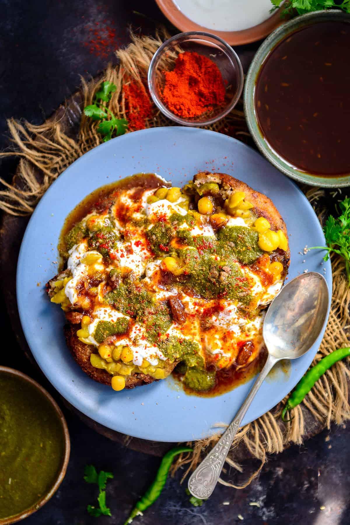 ALOO TIKKI CHAAT.