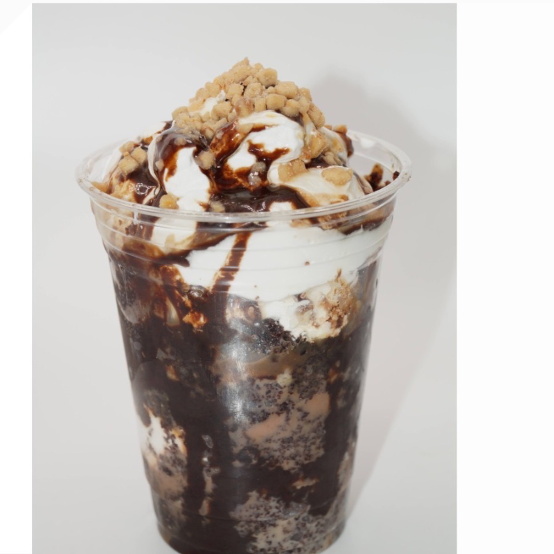 Better Than Sex Trifle Cake Cup.