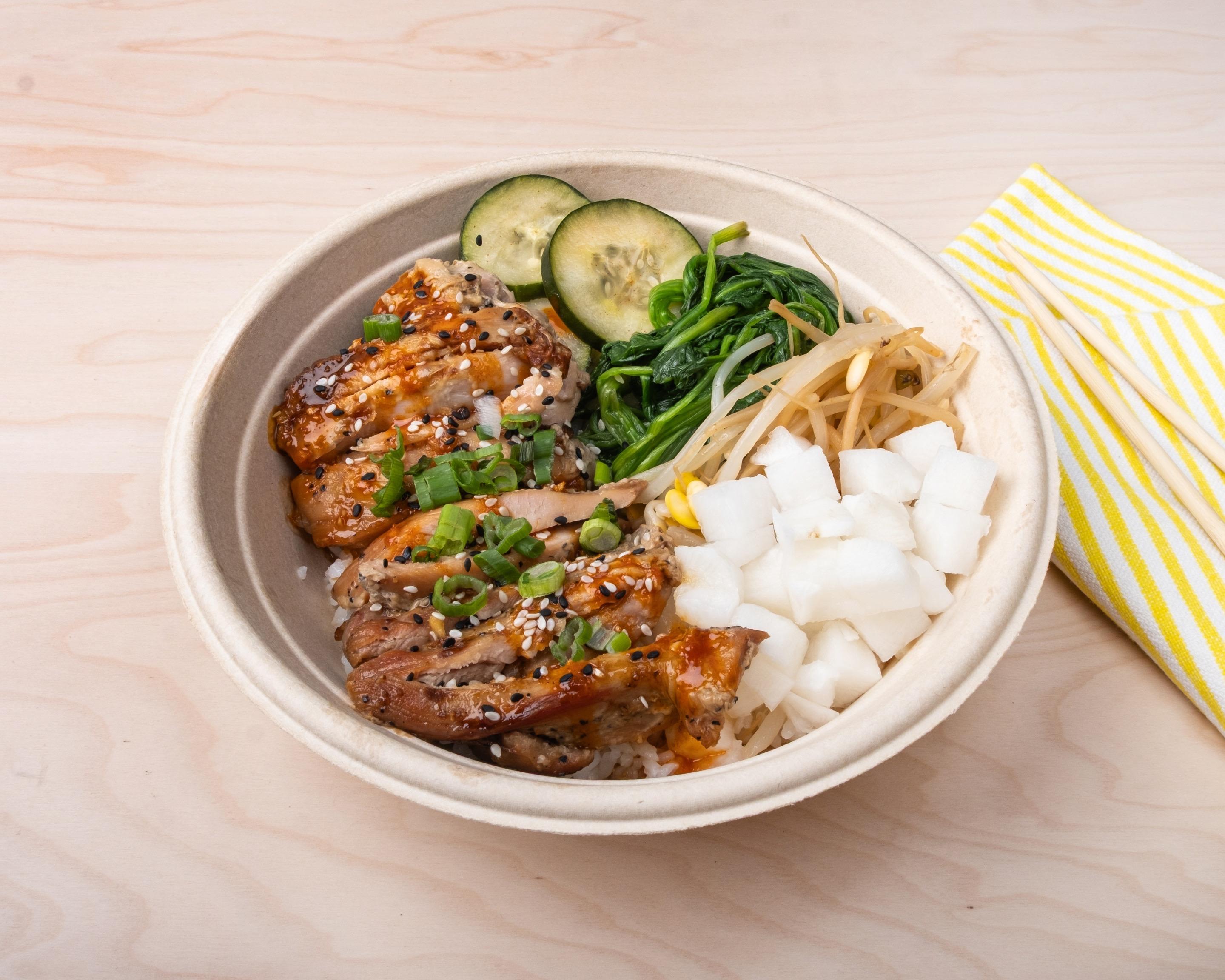 BULGOGI CHICKEN BOWL.