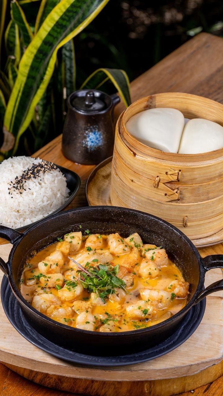 Garlic Shrimp Scallops.