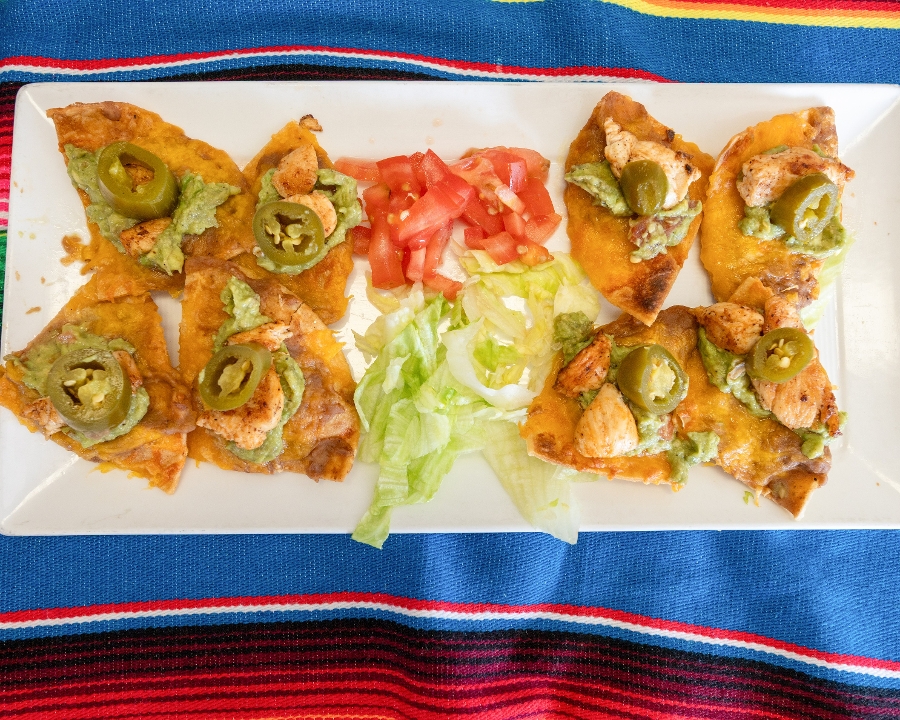 (8) Fajita Nachos.