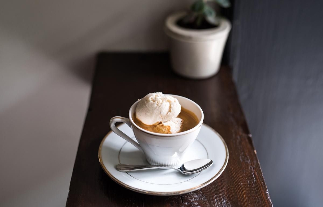AFFOGATO.