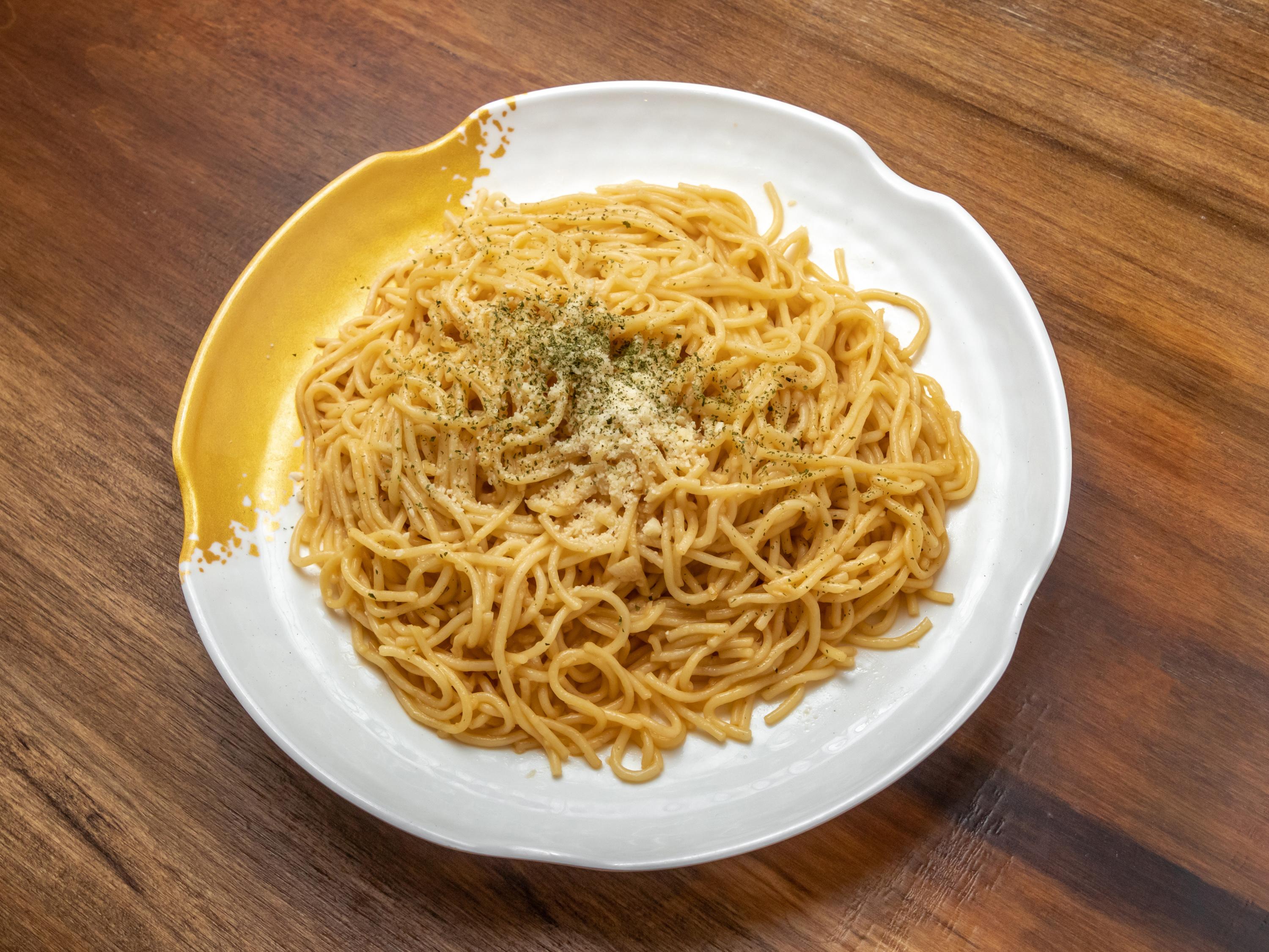Garlic Noodles.