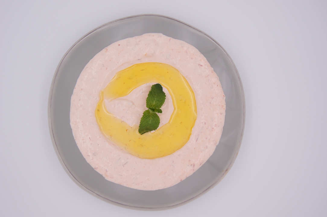 Labneh Mshatshta.