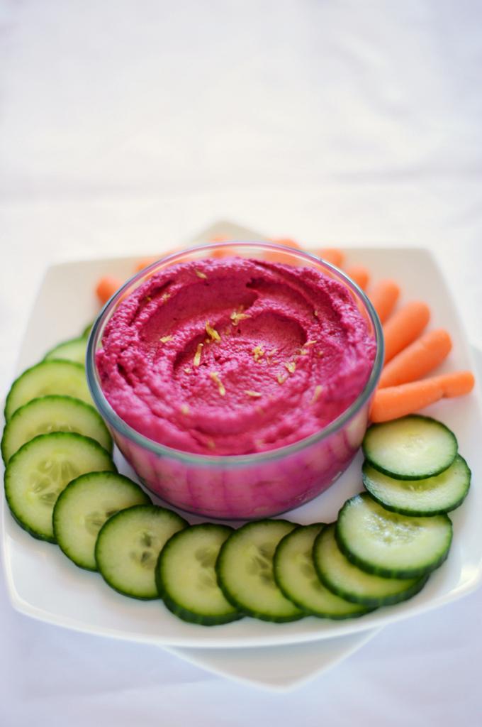 Hummus, Cucumber & Carrot Platter.