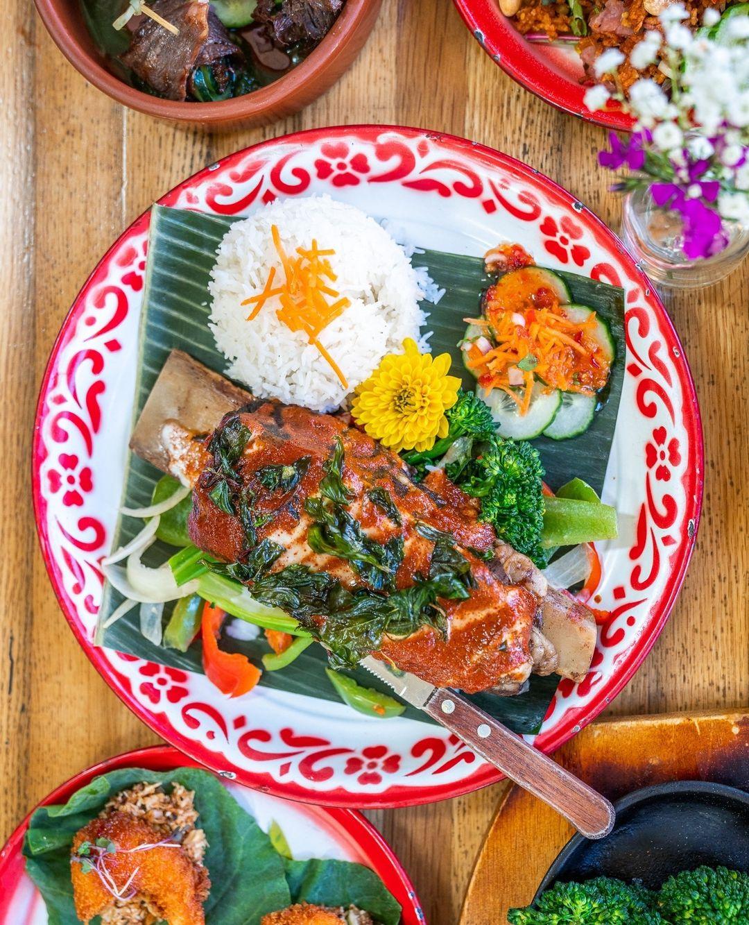 Panang Neua.