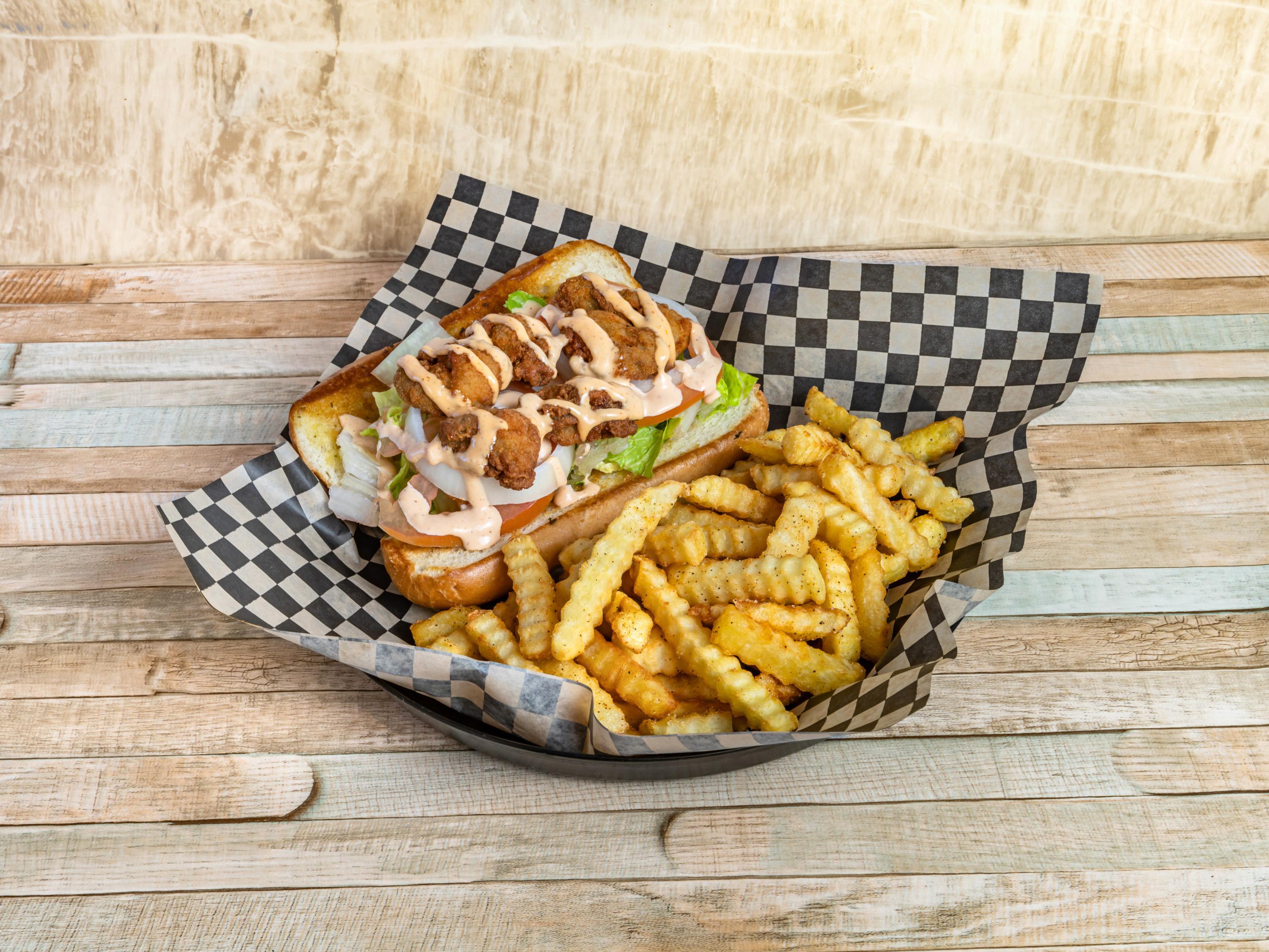 6" Fried Oyster Poboy.