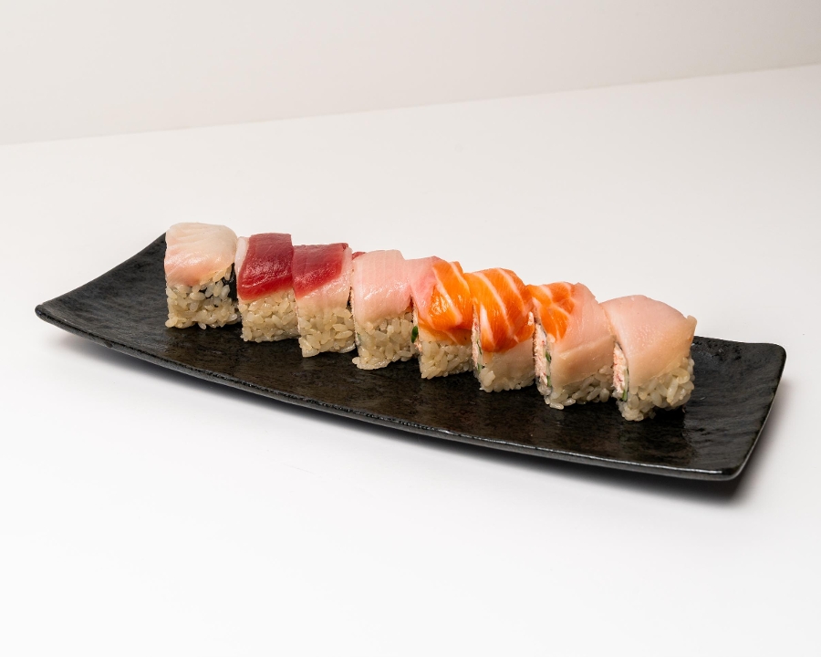 RAINBOW ROLL.