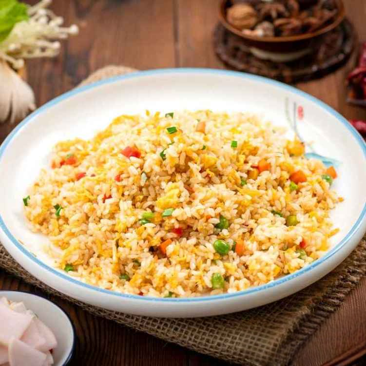 FR3. 楊州炒飯/Yang Chow Fried Rice.