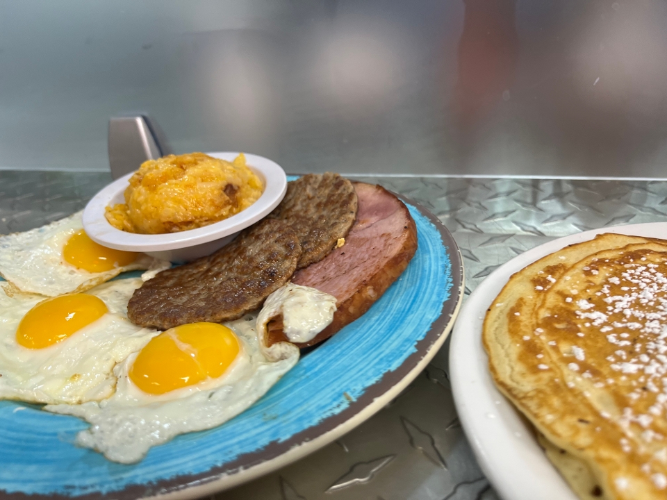 Gus Buster Special*.