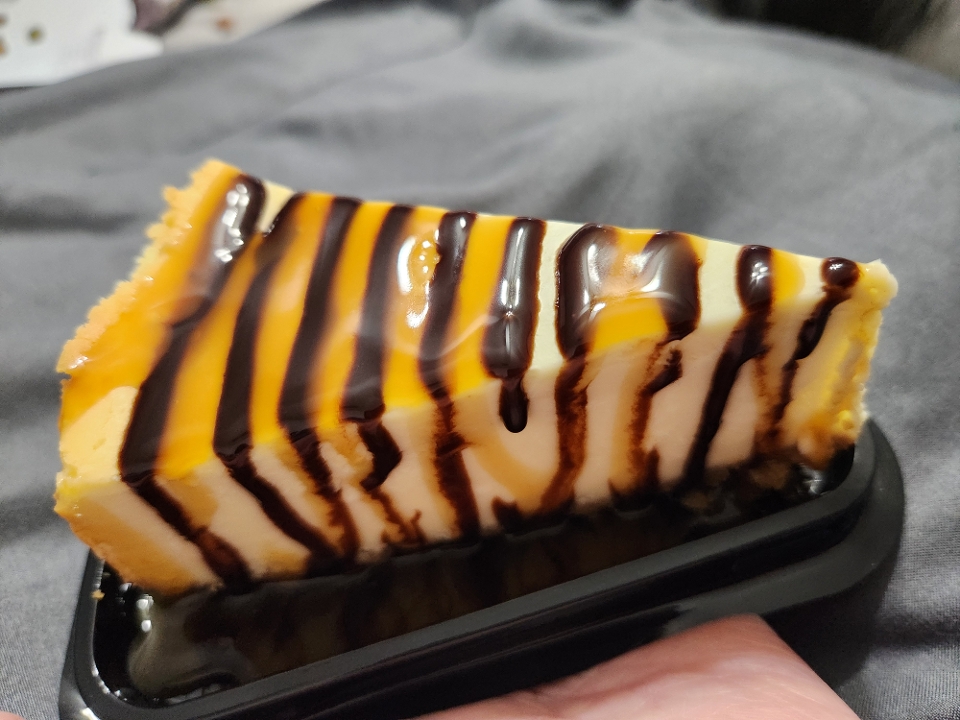 Turtle Cheesecake.