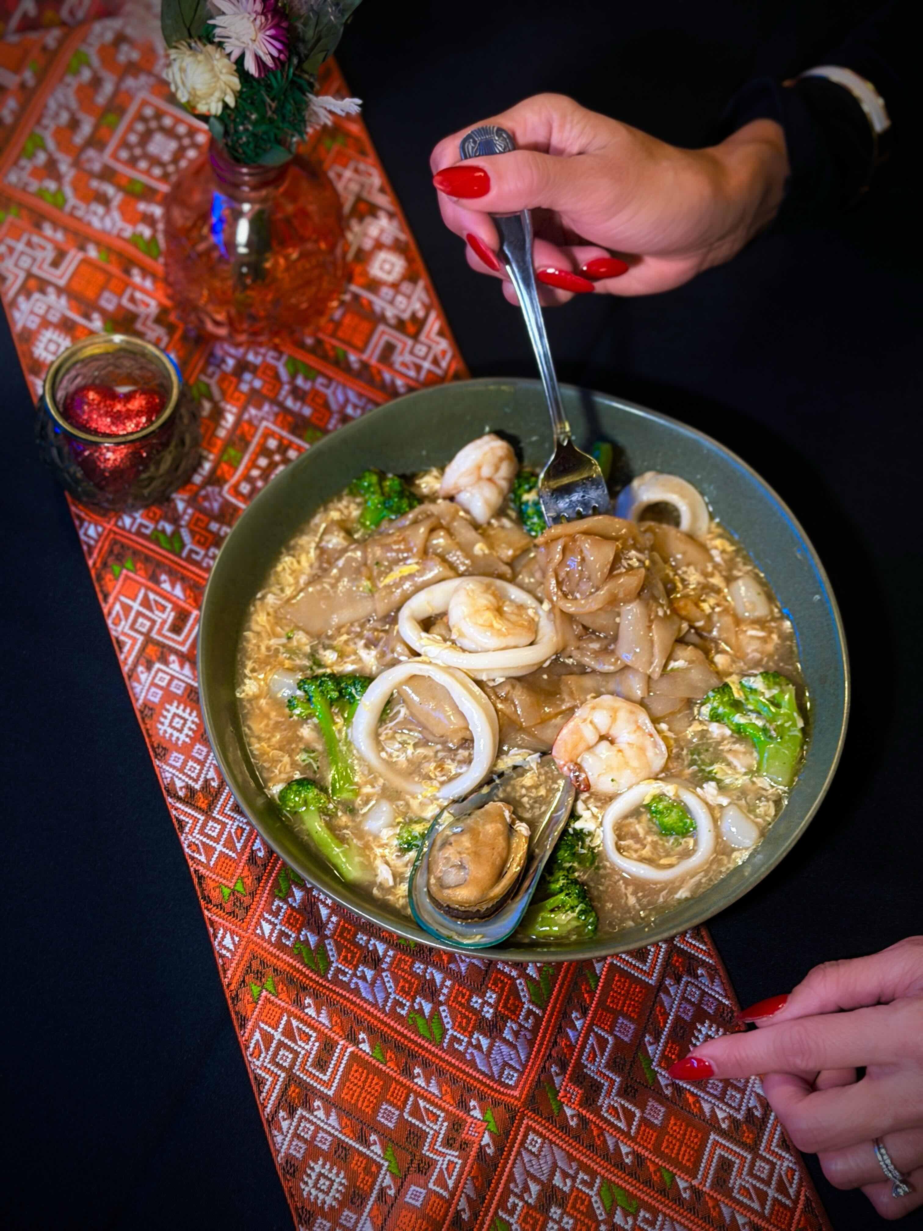 Lardna seafood.