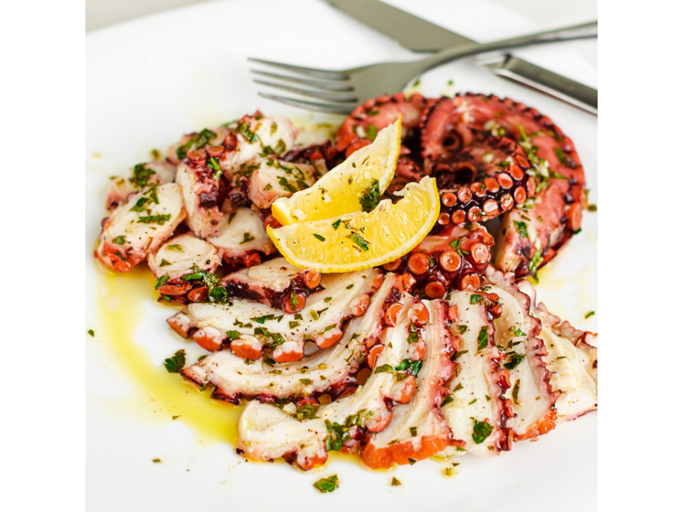 Grilled calamari salad.