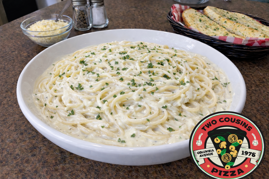 Spaghetti w Alfredo Sauce.