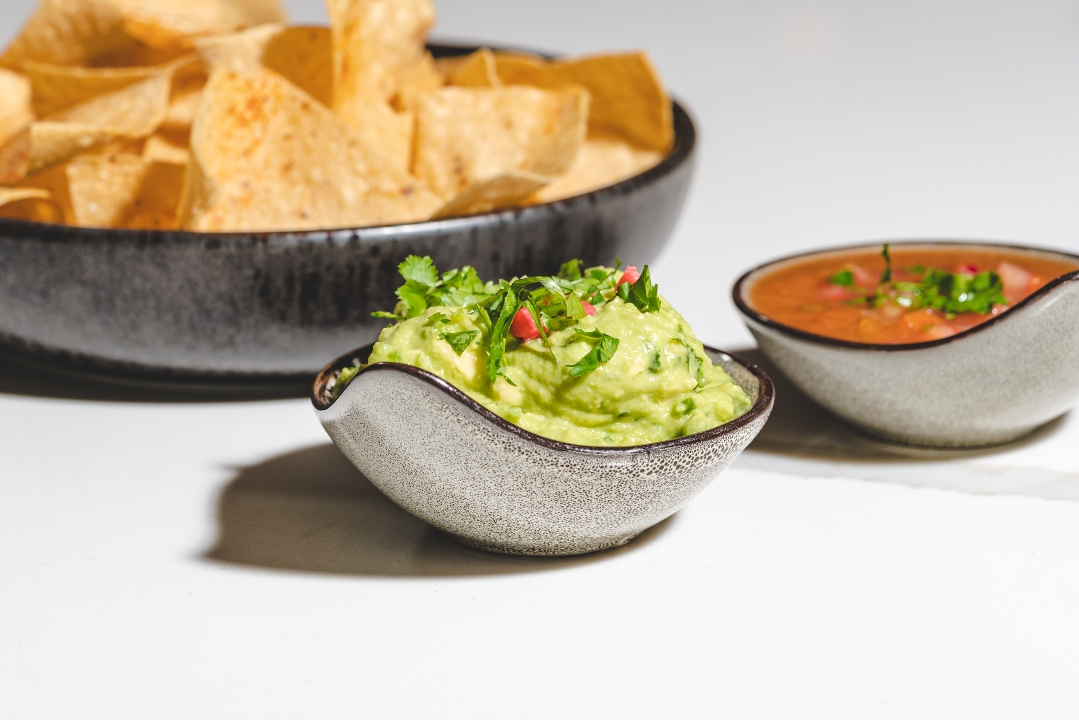Chips, Salsa & Guac.