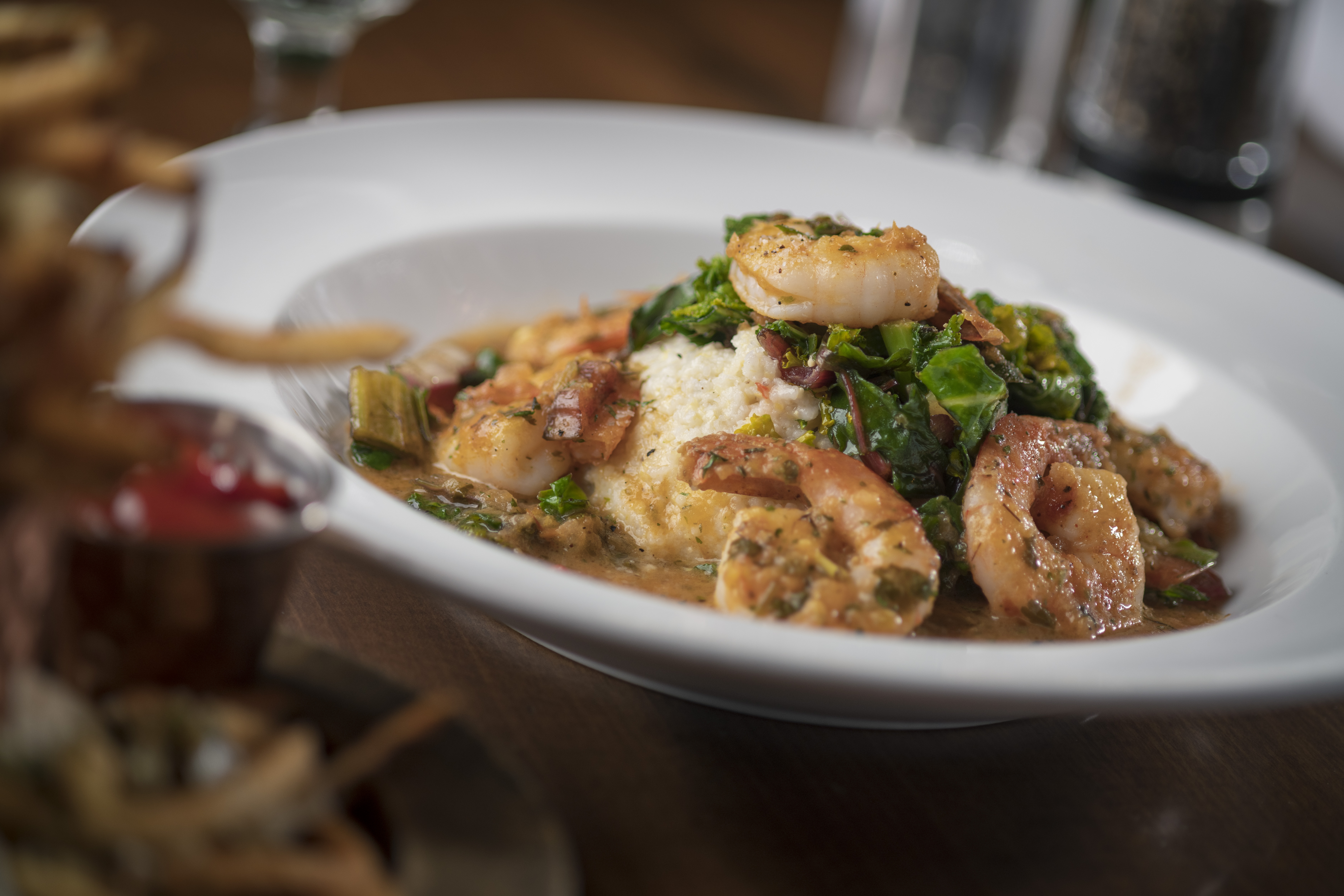 Tiger Prawns (8) & Grits (Gluten Free).