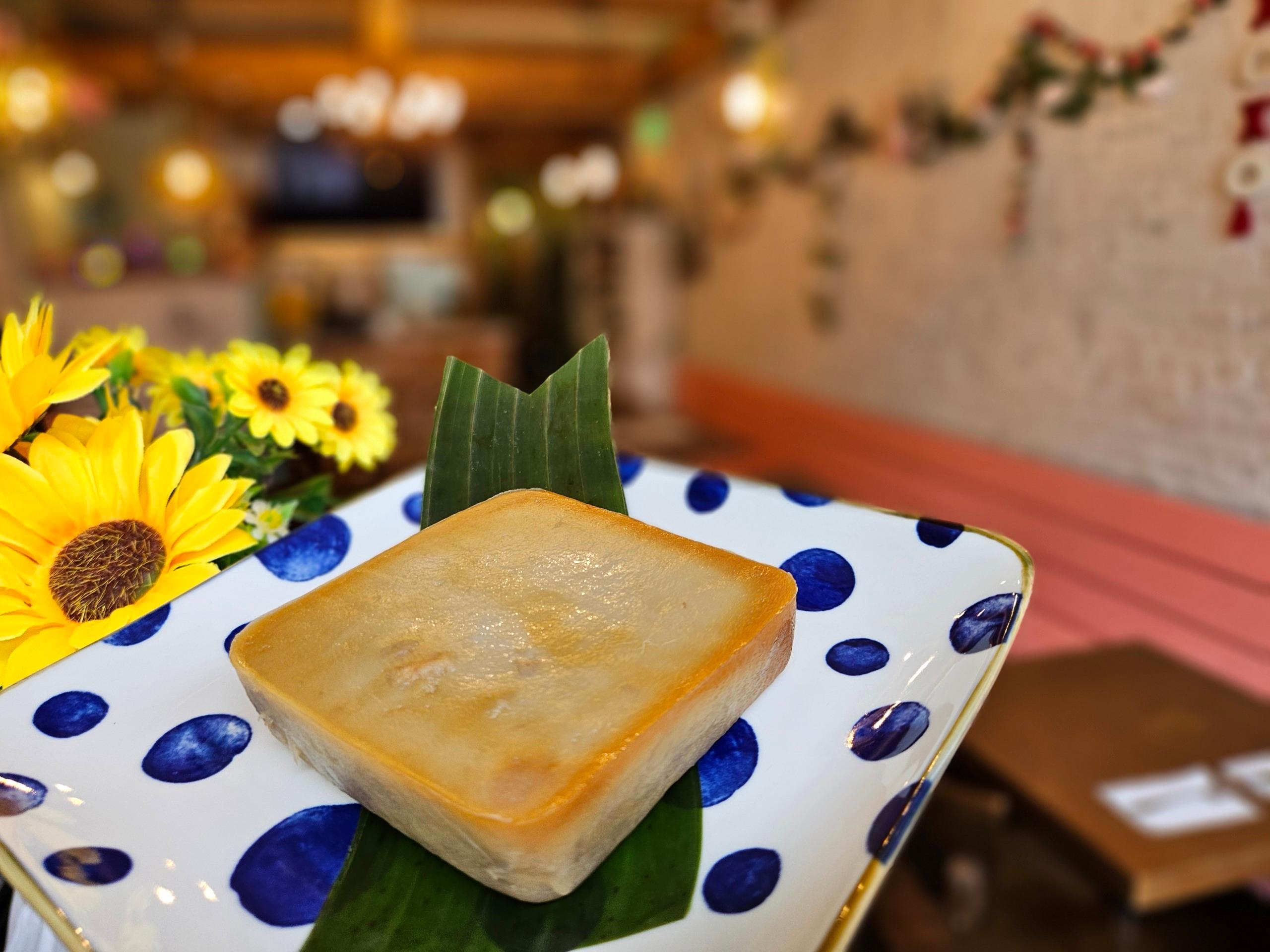 Baked Taro Custard.